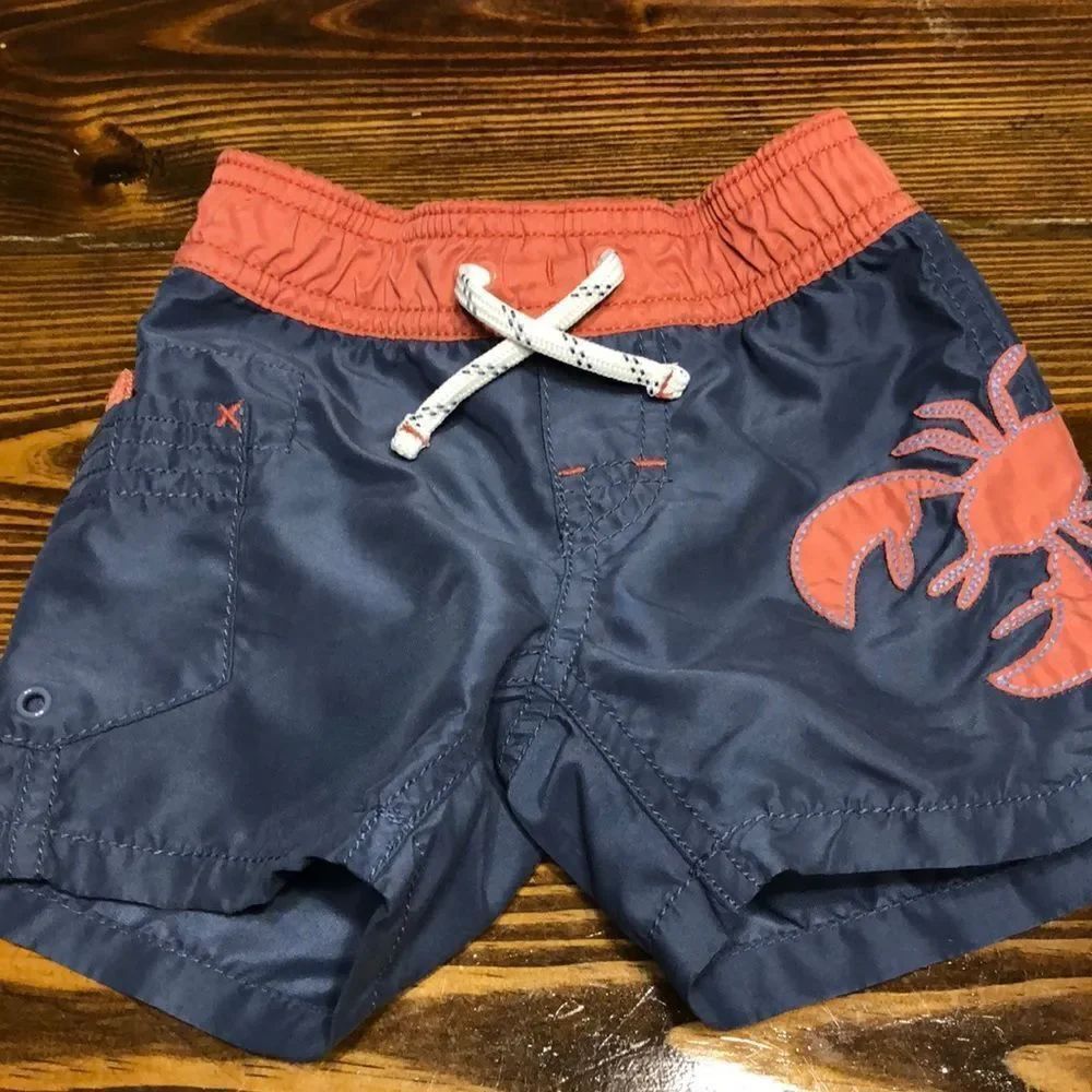 NWOT Baby Gap Boy’s Swim trunks Size 3-6 months